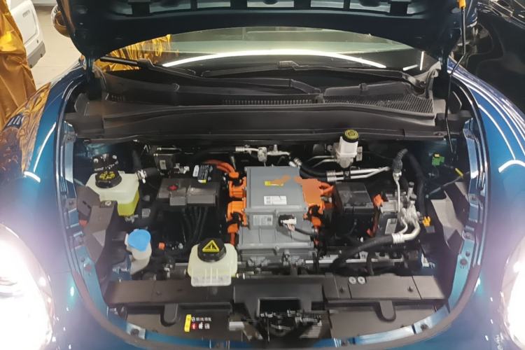 Used ORA Good Cat 2023 401 km Standard Range Luxury Version Lithium Iron Phosphate Engine Bay
