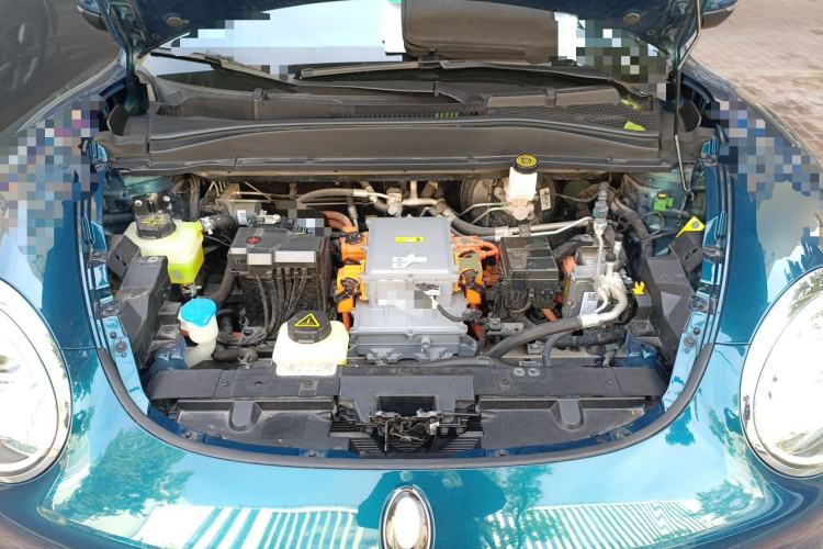 Used ORA Good Cat 2023 401 km Standard Range Premium Version Lithium Iron Phosphate Engine Bay