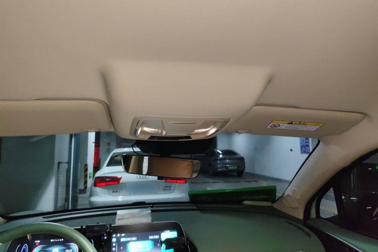 Used ORA Good Cat 2023 501 km Long-Range Luxury Version Lithium Iron Phosphate Headliner