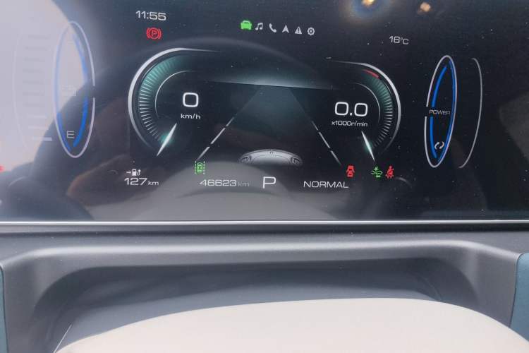 Used ORA Good Cat 2023 401 km Standard Range Luxury Version Lithium Iron Phosphate Instrument Cluster