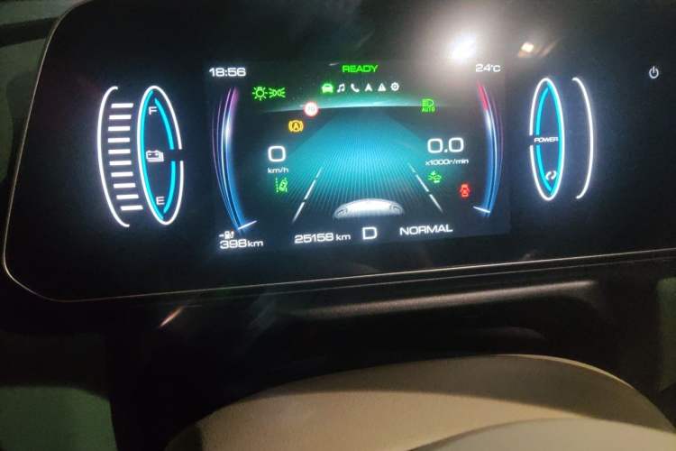 Used ORA Good Cat 2023 401 km Standard Range Prestige Version Lithium Iron Phosphate Instrument Cluster