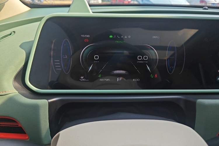 Used ORA Good Cat 2023 401 km Standard Range Prestige Version Lithium Iron Phosphate Instrument Cluster