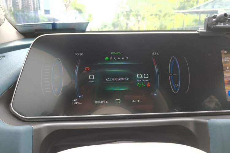 Used ORA Good Cat 2023 401 km Standard Range Premium Trim Ternary Lithium Instrument Cluster