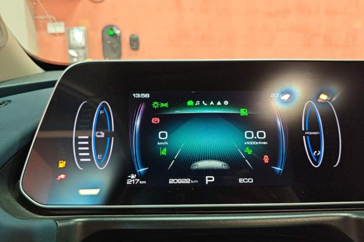 Used ORA Good Cat 2023 401 km Standard Range Luxury Version Lithium Iron Phosphate Instrument Cluster