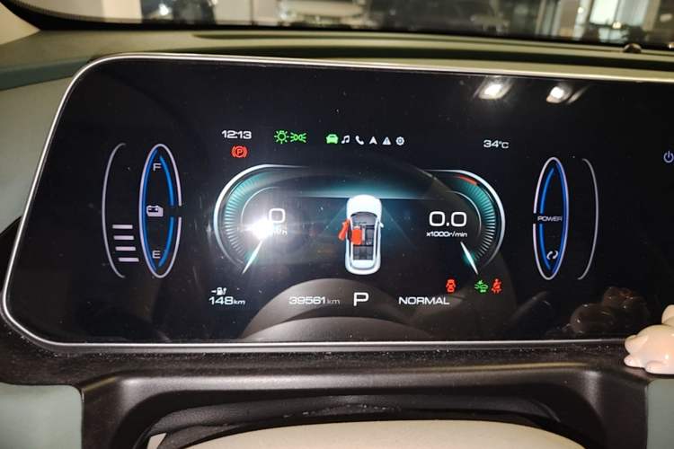 Used ORA Good Cat 2023 401 km Standard Range Premium Version Lithium Iron Phosphate Instrument Cluster