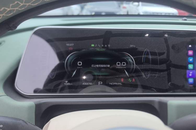 Used ORA Good Cat 2023 401 km Standard Range Luxury Version Lithium Iron Phosphate Instrument Cluster