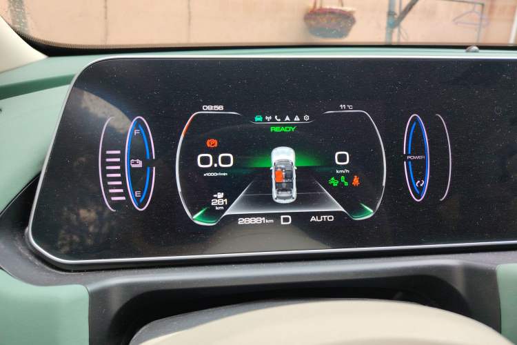 Used ORA Good Cat 2023 401 km Standard Range Premium Version Lithium Iron Phosphate Instrument Cluster