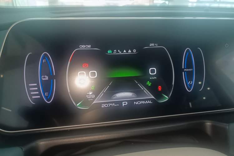 Used ORA Good Cat 2023 401 km Standard Range Comfort Version Lithium Iron Phosphate Instrument Cluster