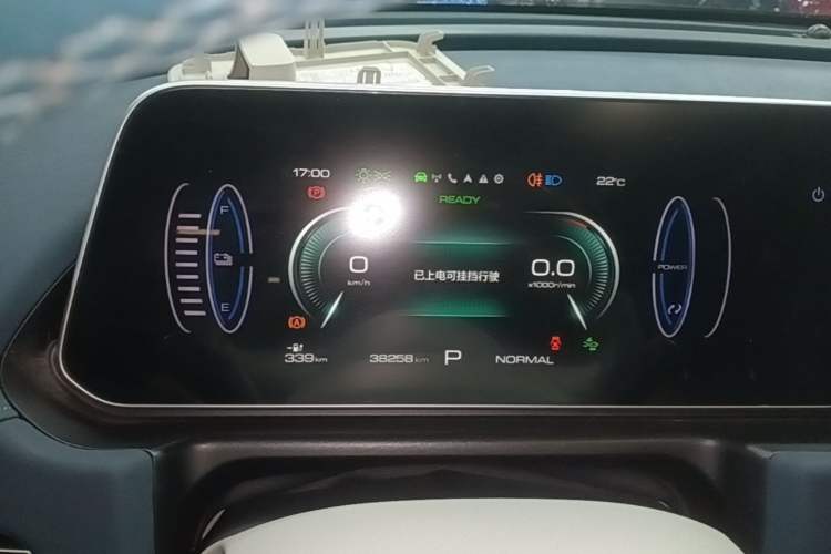 Used ORA Good Cat 2023 401 km Standard Range Luxury Version Lithium Iron Phosphate Instrument Cluster