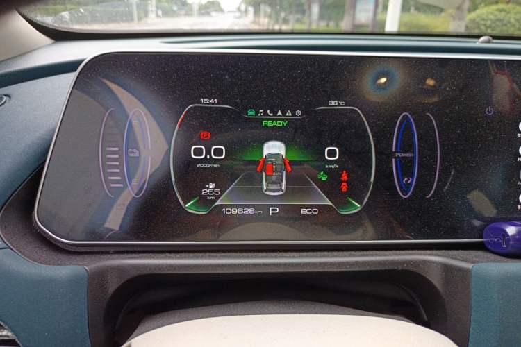 Used ORA Good Cat 2023 501 km Long-Range Luxury Version Lithium Iron Phosphate Instrument Cluster