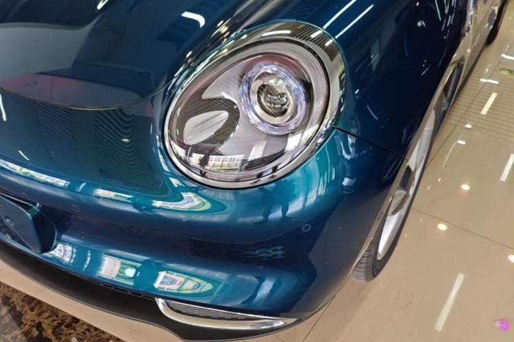 Used ORA Good Cat 2023 501 km Long-Range Premium Version Lithium Iron Phosphate Left Front Headlight