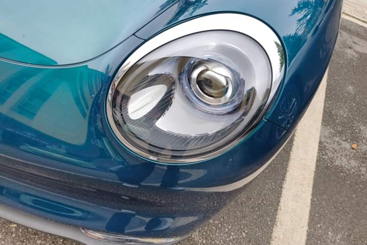 Used ORA Good Cat 2023 401 km Standard Range Prestige Version Lithium Iron Phosphate Left Front Headlight