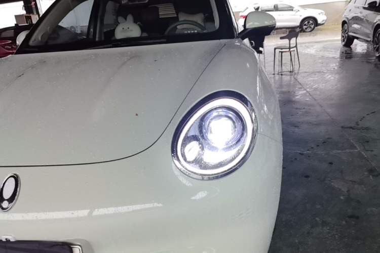 Used ORA Good Cat 2023 401 km Standard Range Luxury Version Lithium Iron Phosphate Left Front Headlight