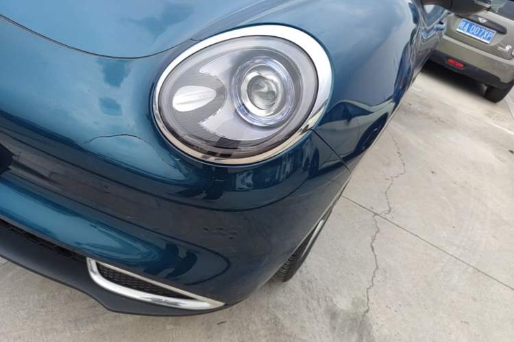 Used ORA Good Cat 2023 401 km Standard Range Luxury Version Lithium Iron Phosphate Left Front Headlight