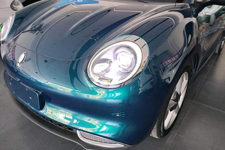 Used ORA Good Cat 2023 401 km Standard Range Comfort Version Lithium Iron Phosphate Left Front Headlight
