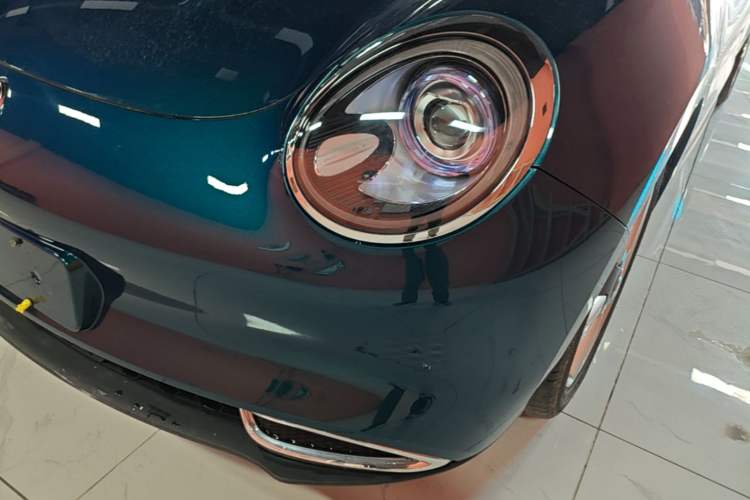 Used ORA Good Cat 2023 401 km Standard Range Luxury Version Lithium Iron Phosphate Left Front Headlight