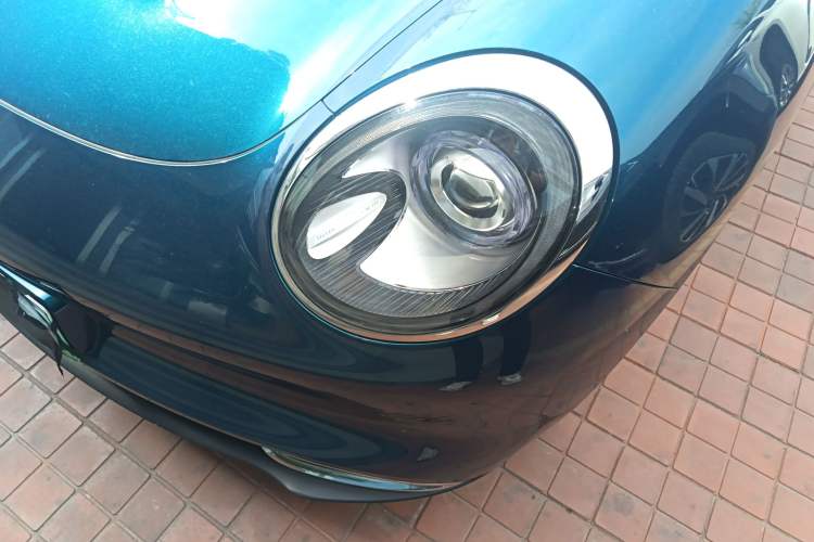 Used ORA Good Cat 2023 401 km Standard Range Luxury Version Lithium Iron Phosphate Left Front Headlight