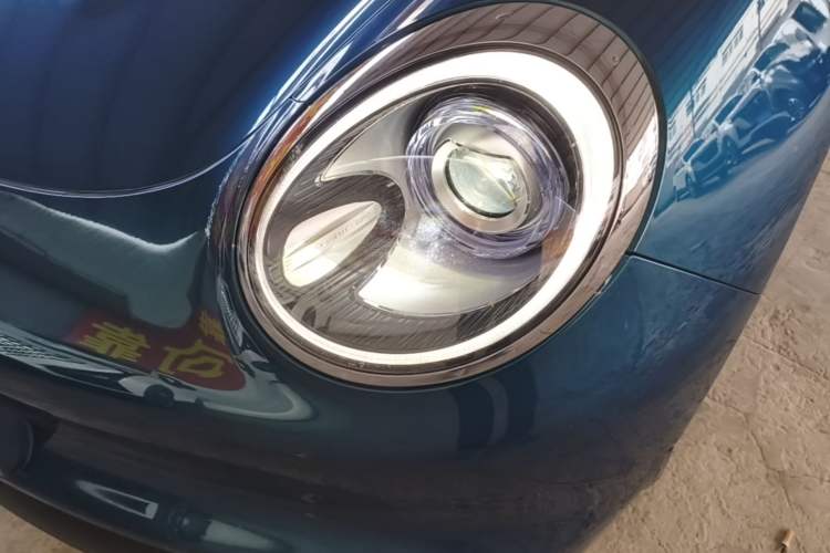 Used ORA Good Cat 2023 401 km Standard Range Luxury Version Lithium Iron Phosphate Left Front Headlight