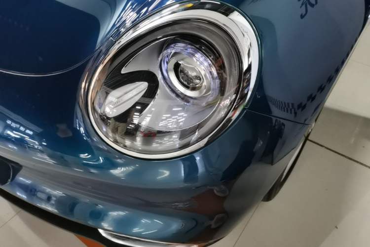 Used ORA Good Cat 2023 401 km Standard Range Luxury Version Lithium Iron Phosphate Left Front Headlight