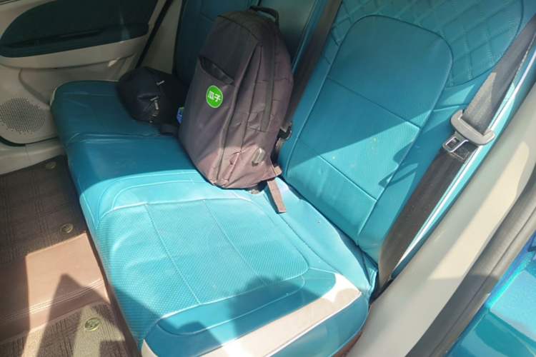 Used ORA Good Cat 2023 401 km Standard Range Prestige Version Lithium Iron Phosphate Left Rear Seat