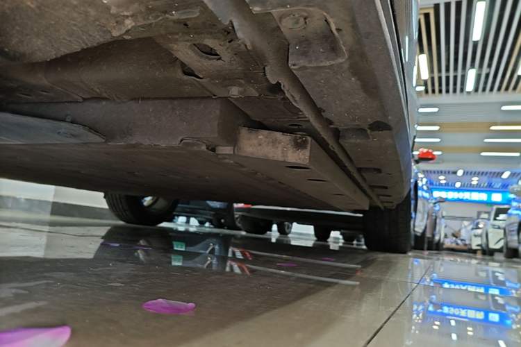 Used ORA Good Cat 2023 501 km Long-Range Premium Version Lithium Iron Phosphate Left Side Sill