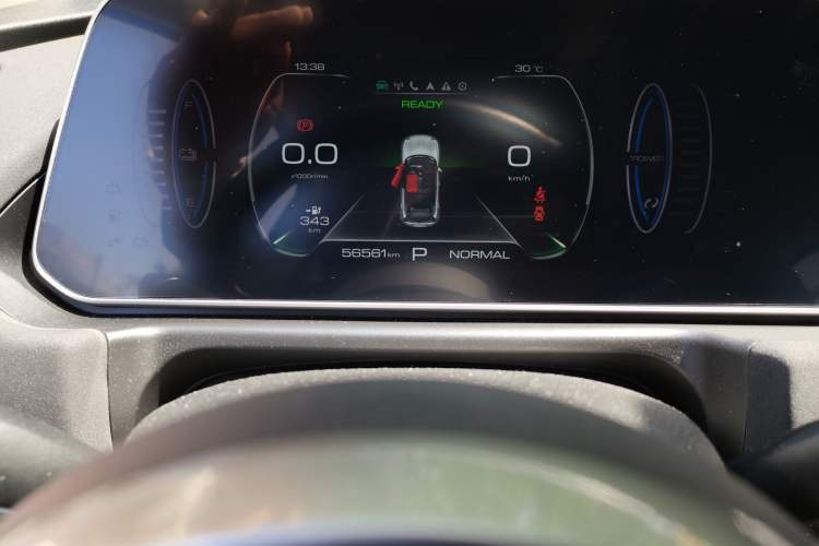 Used ORA Good Cat 2023 401 km Standard Range Comfort Version Lithium Iron Phosphate Odometer Close Up