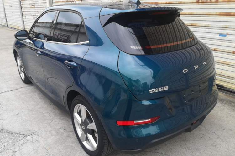 Used ORA Good Cat 2023 401 km Standard Range Luxury Version Lithium Iron Phosphate Rear Left 45 Deg