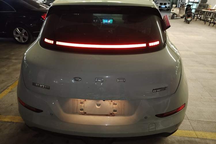 Used ORA Good Cat 2023 401 km Standard Range Premium Version Lithium Iron Phosphate Rear