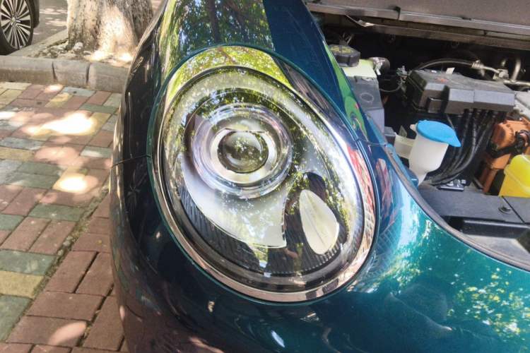 Used ORA Good Cat 2023 401 km Standard Range Luxury Version Lithium Iron Phosphate Right Front Headlight