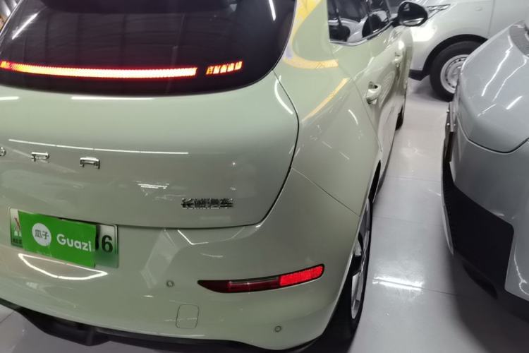 Used ORA Good Cat 2023 401 km Standard Range Luxury Version Lithium Iron Phosphate Right Rear Taillight