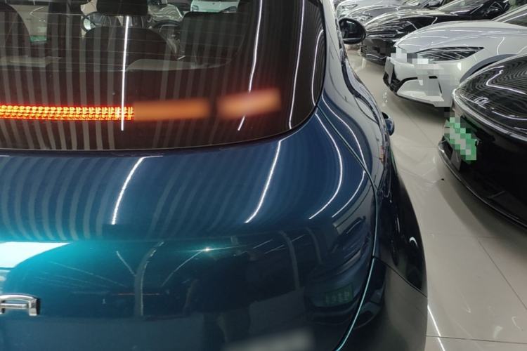Used ORA Good Cat 2023 401 km Standard Range Premium Version Lithium Iron Phosphate Right Rear Taillight