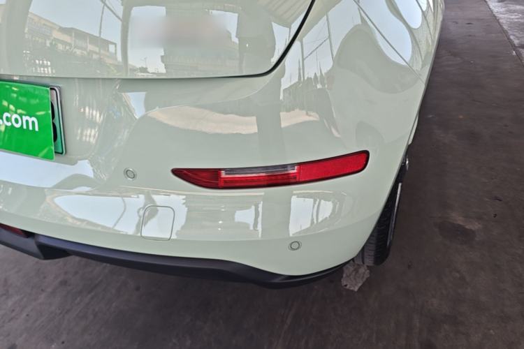 Used ORA Good Cat 2023 401 km Standard Range Premium Version Lithium Iron Phosphate Right Rear Taillight