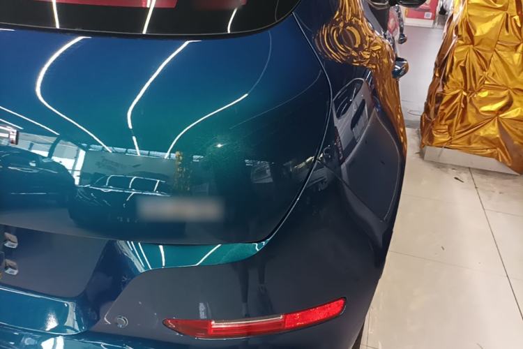 Used ORA Good Cat 2023 401 km Standard Range Luxury Version Lithium Iron Phosphate Right Rear Taillight