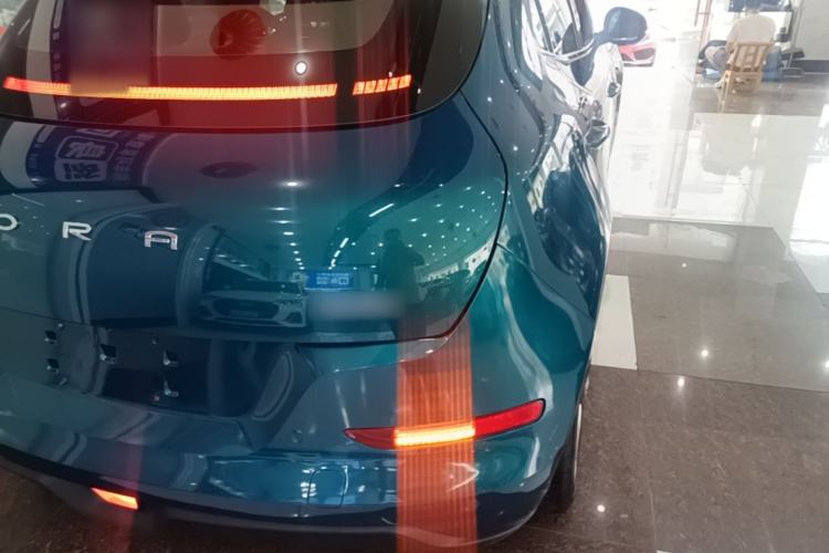 Used ORA Good Cat 2023 401 km Standard Range Comfort Version Lithium Iron Phosphate Right Rear Taillight