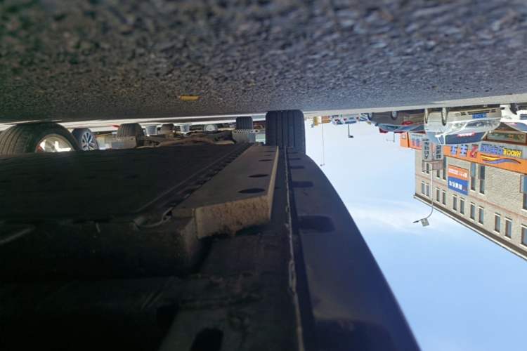 Used ORA Good Cat 2023 401 km Standard Range Prestige Version Lithium Iron Phosphate Right Side Sill
