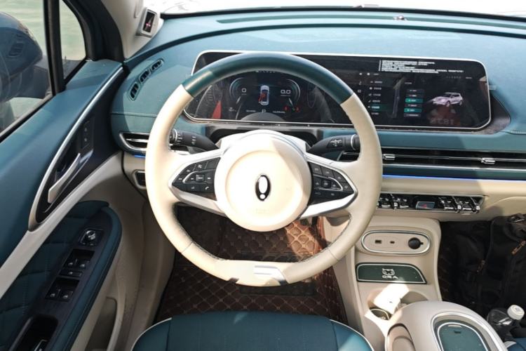 Used ORA Good Cat 2023 401 km Standard Range Prestige Version Lithium Iron Phosphate Steering Wheel