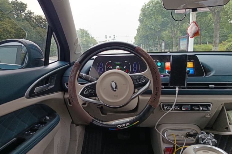 Used ORA Good Cat 2023 501 km Long-Range Luxury Version Lithium Iron Phosphate Steering Wheel