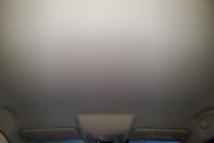 Used ORA Good Cat 2023 401 km Standard Range Luxury Version Lithium Iron Phosphate Headliner
