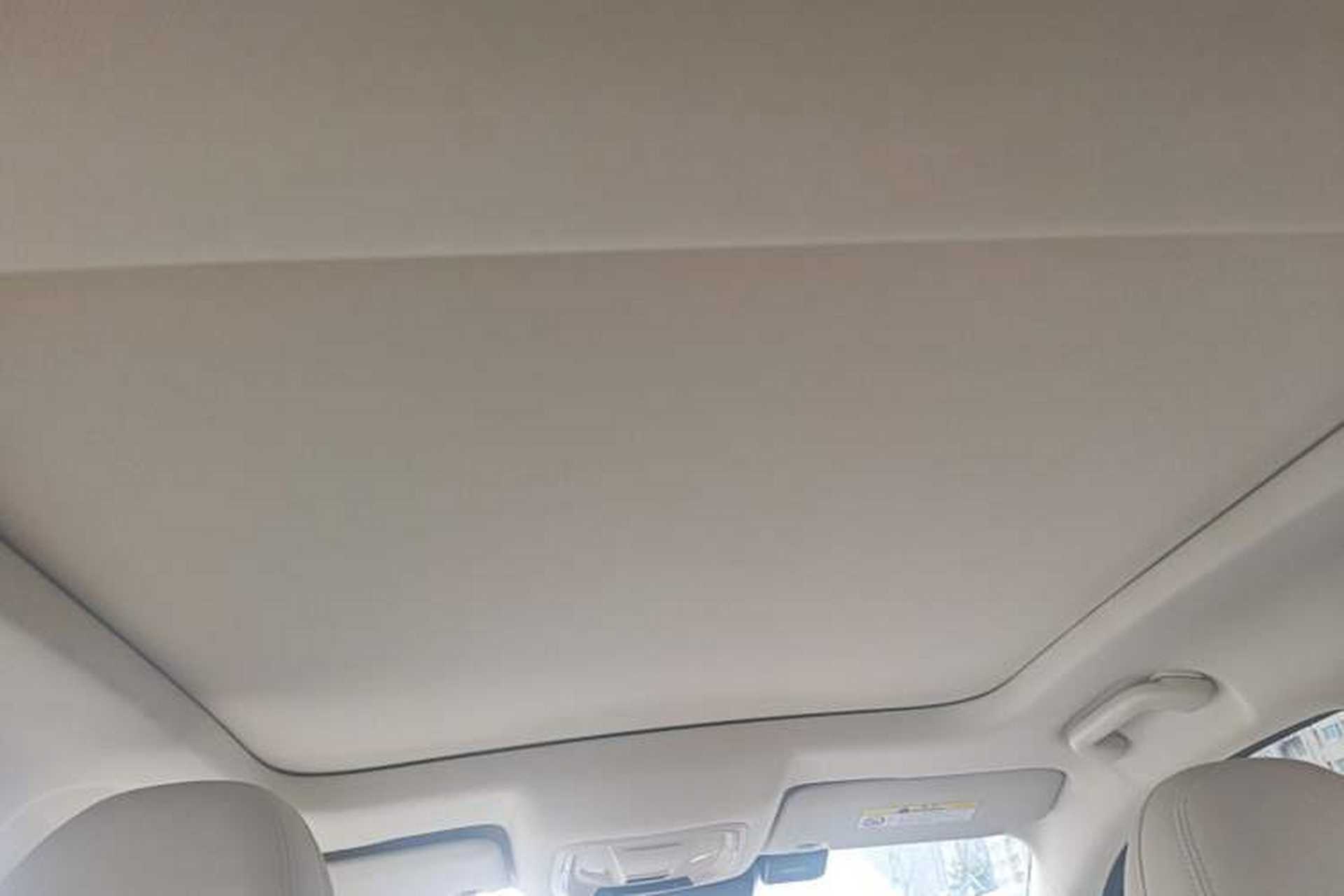 Used ORA Good Cat 2023 401 km Standard Range Premium Trim Ternary Lithium Headliner