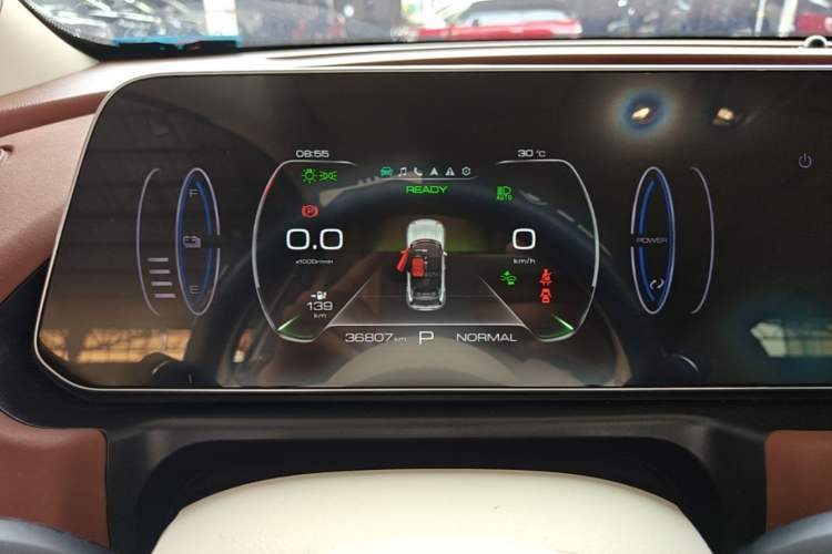 Used ORA Good Cat 2023 401 km Standard Range Premium Version Lithium Iron Phosphate Instrument Cluster