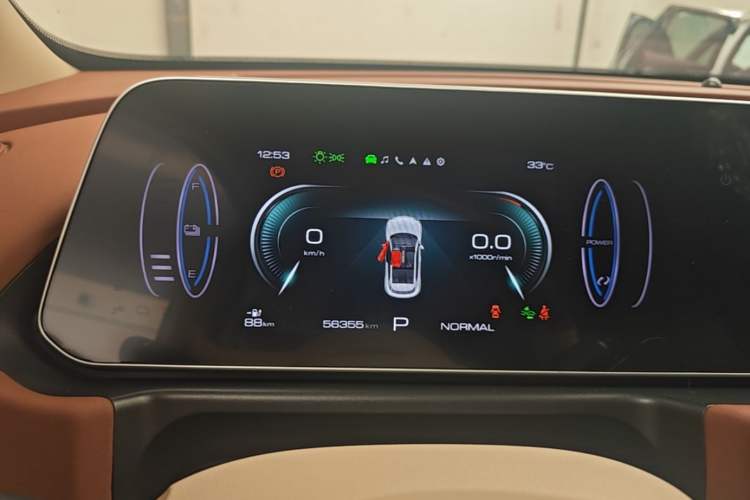 Used ORA Good Cat 2023 401 km Standard Range Luxury Version Ternary Lithium Instrument Cluster
