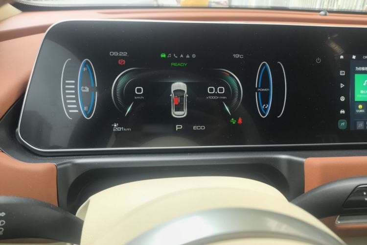 Used ORA Good Cat 2023 401 km Standard Range Prestige Version Lithium Iron Phosphate Instrument Cluster