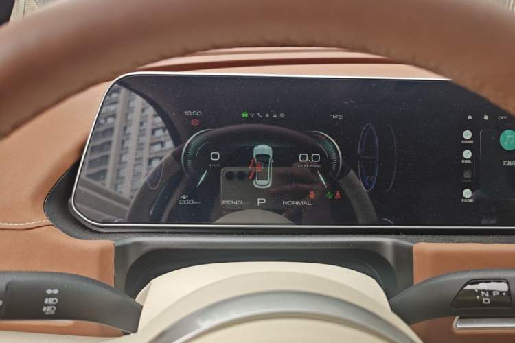 Used ORA Good Cat 2023 401 km Standard Range Premium Trim Ternary Lithium Instrument Cluster