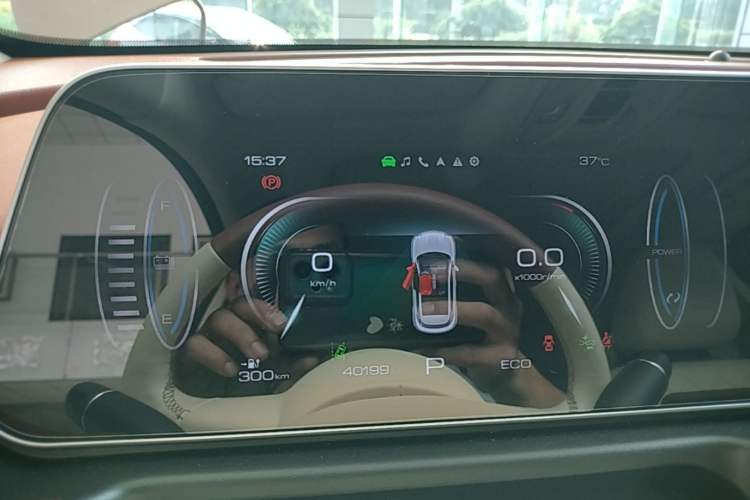 Used ORA Good Cat 2023 401 km Standard Range Prestige Version Lithium Iron Phosphate Instrument Cluster