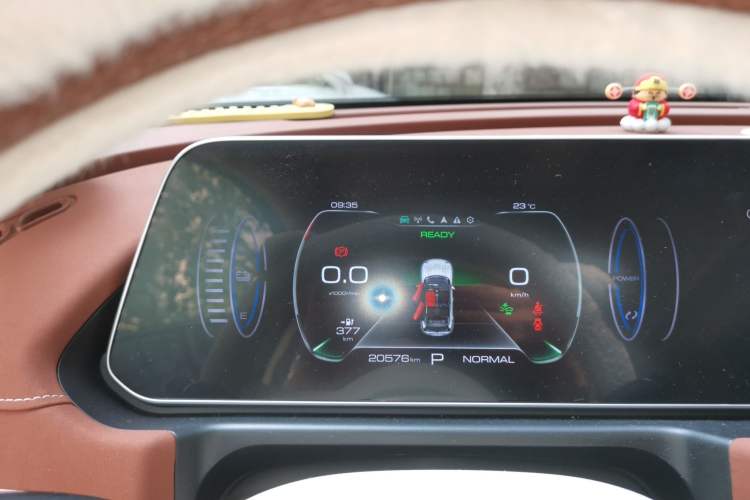 Used ORA Good Cat 2023 401 km Standard Range Prestige Version Lithium Iron Phosphate Instrument Cluster