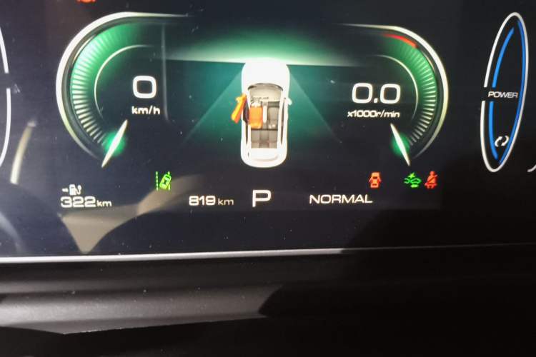 Used ORA Good Cat 2023 401 km Standard Range Luxury Version Lithium Iron Phosphate Instrument Cluster