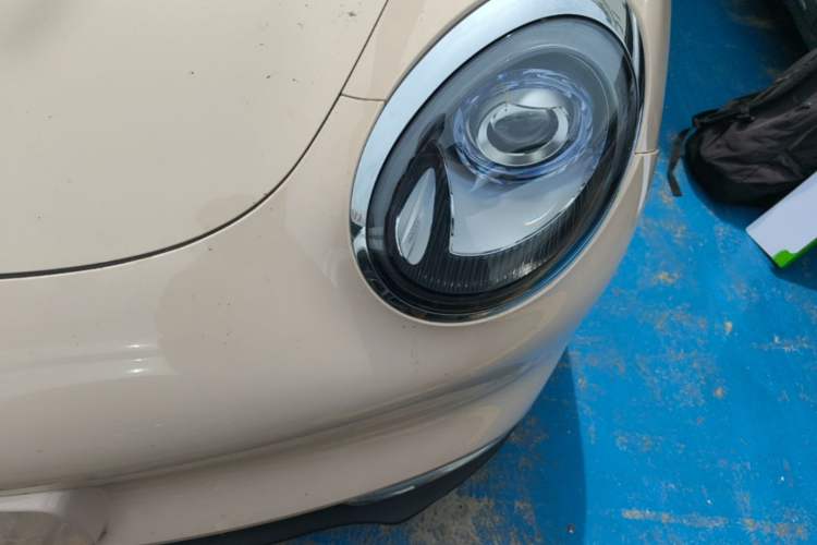 Used ORA Good Cat 2023 401 km Standard Range Luxury Version Lithium Iron Phosphate Left Front Headlight