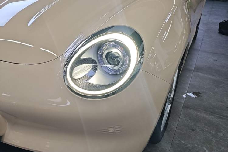 Used ORA Good Cat 2023 401 km Standard Range Luxury Version Lithium Iron Phosphate Left Front Headlight