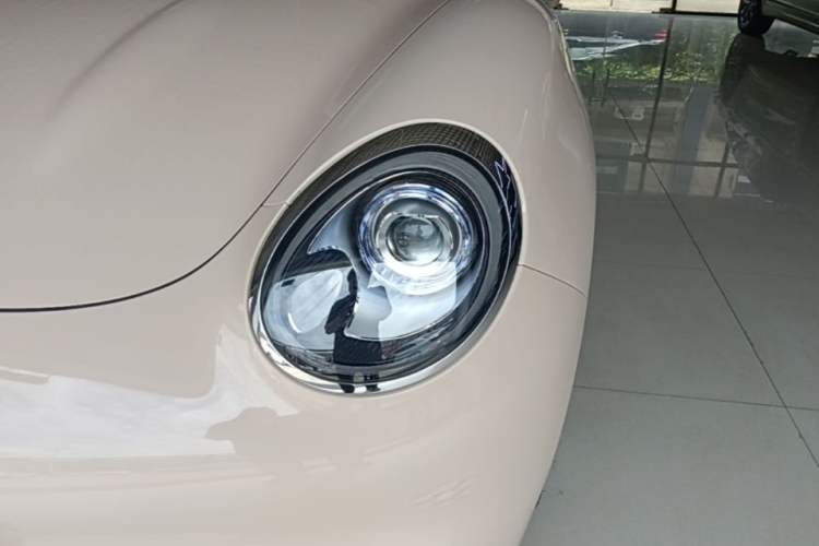 Used ORA Good Cat 2023 401 km Standard Range Luxury Version Lithium Iron Phosphate Left Front Headlight