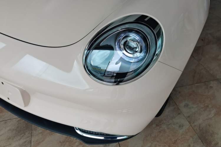 Used ORA Good Cat 2023 401 km Standard Range Luxury Version Ternary Lithium Left Front Headlight